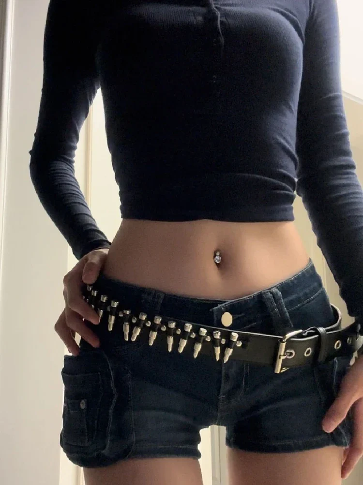Low Waist Shorts - Image 5